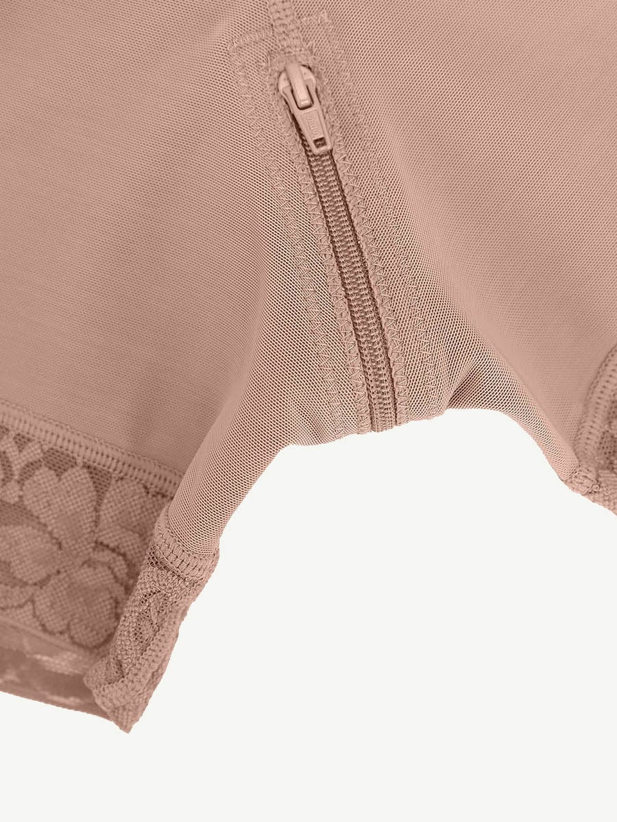 Lacy Booty Blaster
